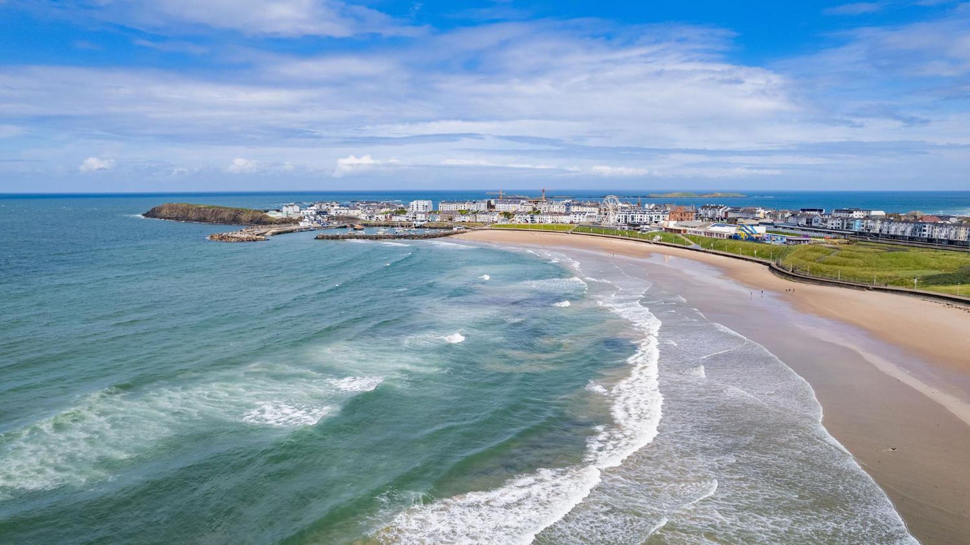 2 Princess Green - Portrush By The Sea Eksteriør bilde